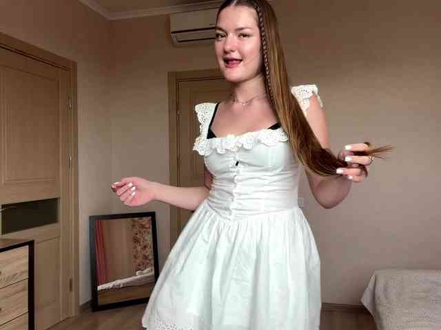 lizzzanatoo webcam