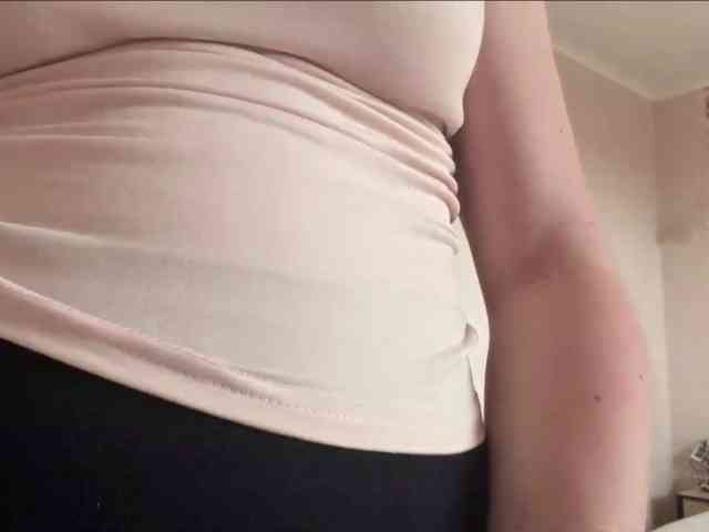 lizzzanatoo webcam