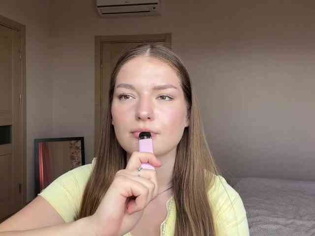 lizzzanatoo