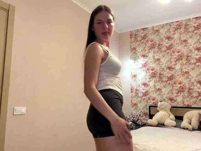 lizzzanatoo webcam