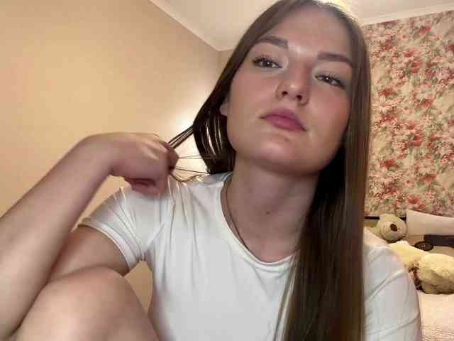 lizzzanatoo webcam
