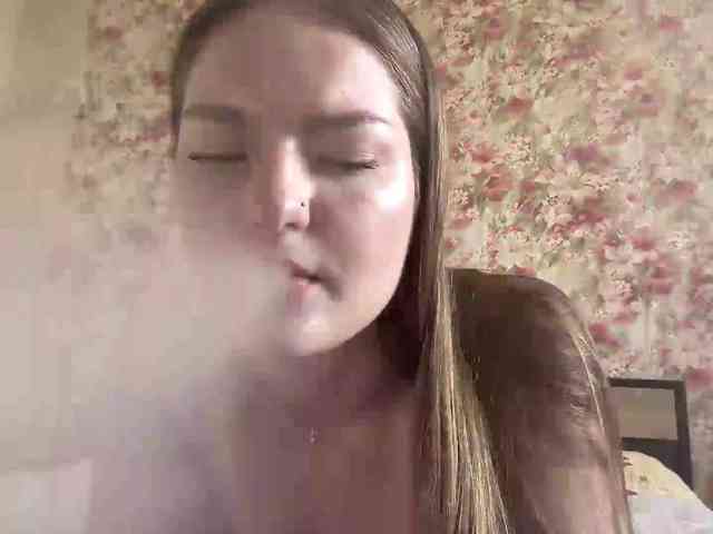 lizzzanatoo webcam