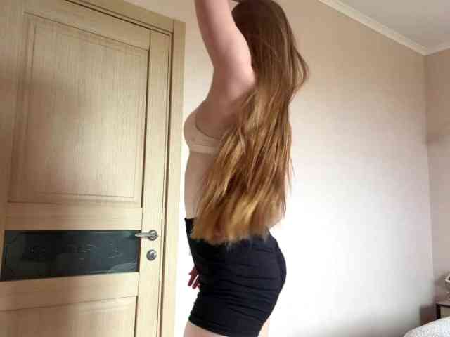 lizzzanatoo webcam
