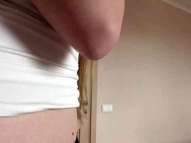 lizzzanatoo webcam