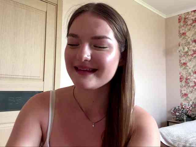 lizzzanatoo webcam