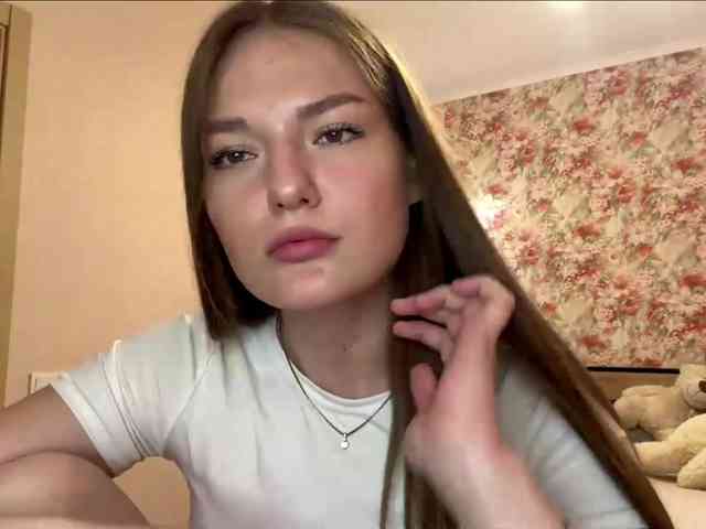 lizzzanatoo webcam