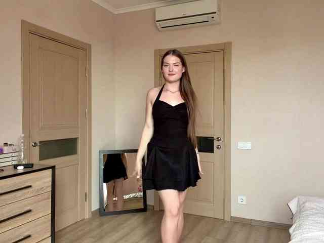 lizzzanatoo webcam