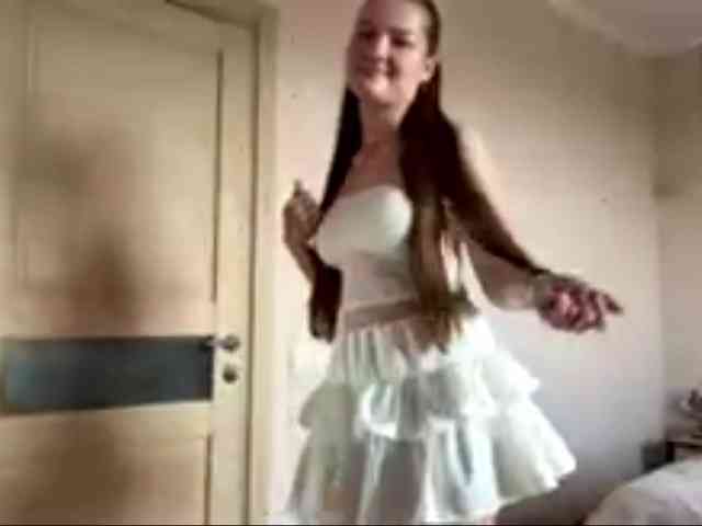 lizzzanatoo webcam