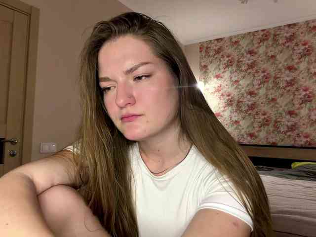 lizzzanatoo webcam