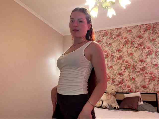 lizzzanatoo webcam