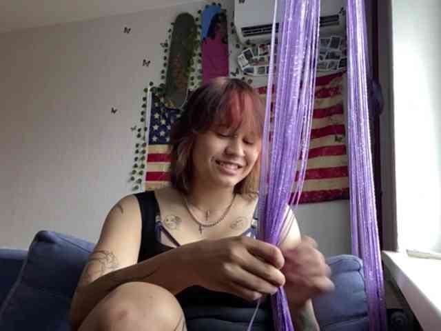 DignaRightnour webcam