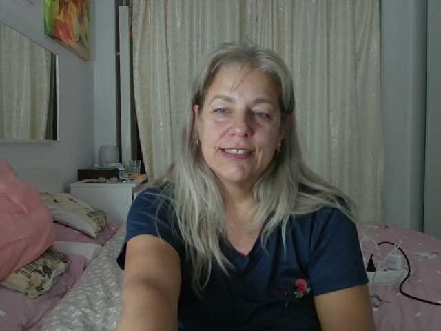 Blondime live cam on BongaCams