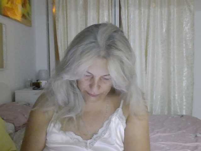 Blondime live cam on BongaCams