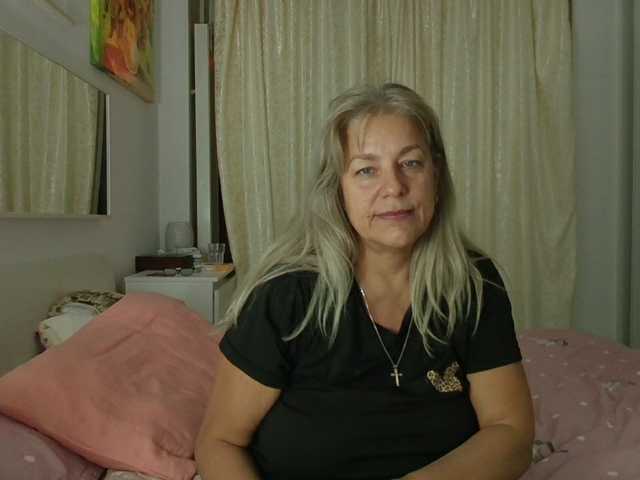 Blondime live cam on BongaCams