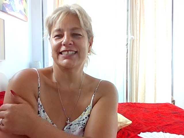 Blondime live webcam show