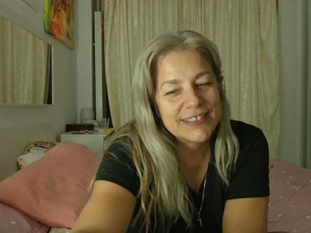 Blondime live cam on BongaCams