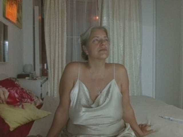 Blondime live cam on BongaCams