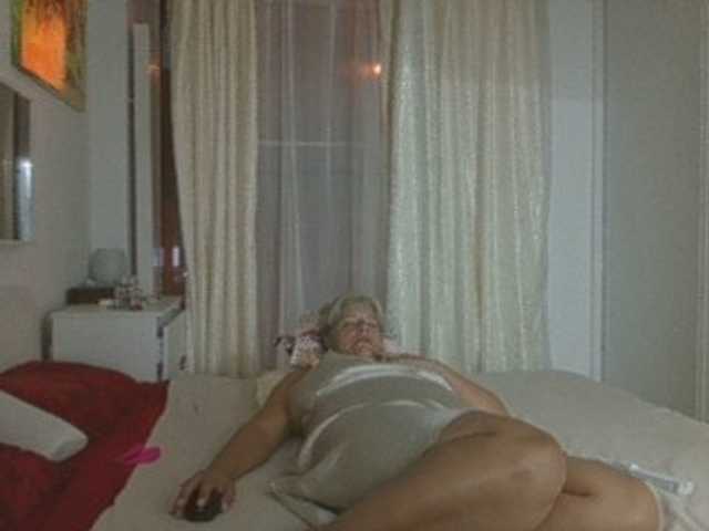 Blondime live cam on BongaCams