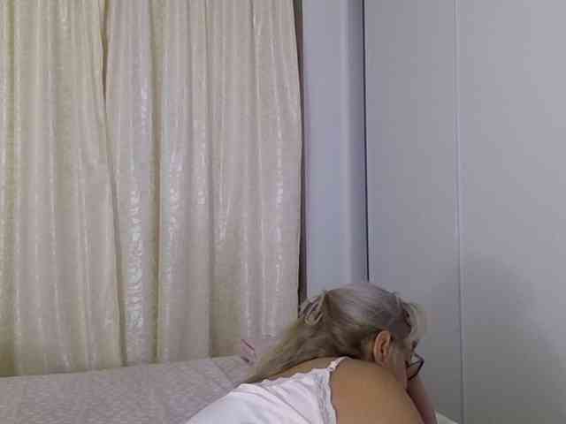 Blondime webcam