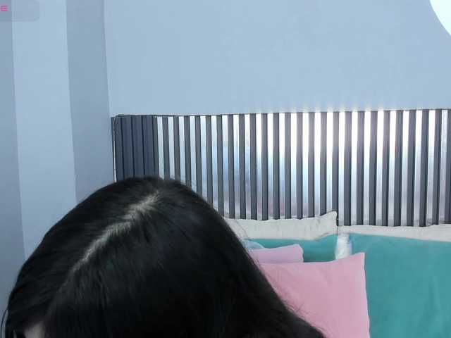 LucyLogde live cam on BongaCams
