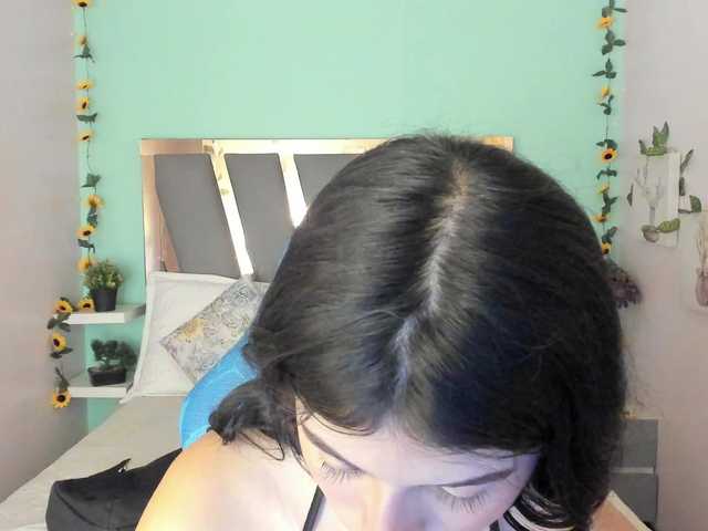LucyLogde live cam on BongaCams