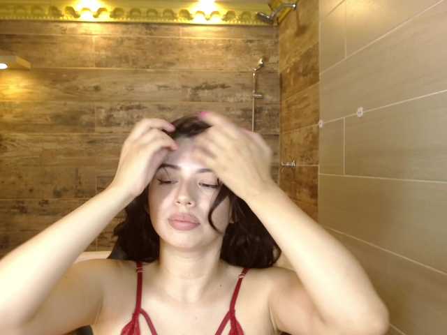 LucyLogde