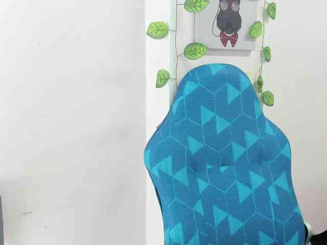 LucyLogde webcam