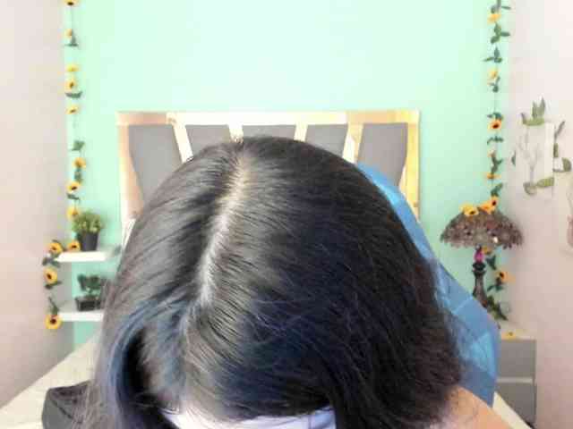 LucyLogde webcam