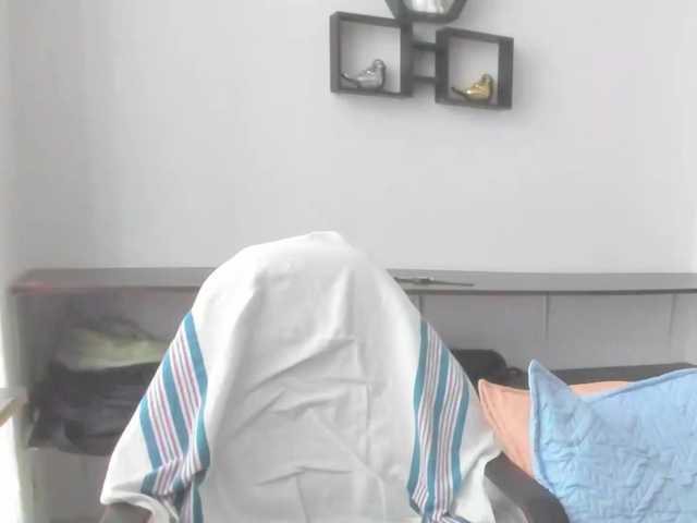 MiaAndErick live webcam show