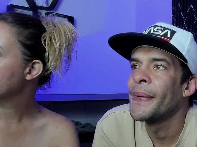 MiaAndErick live cam on BongaCams