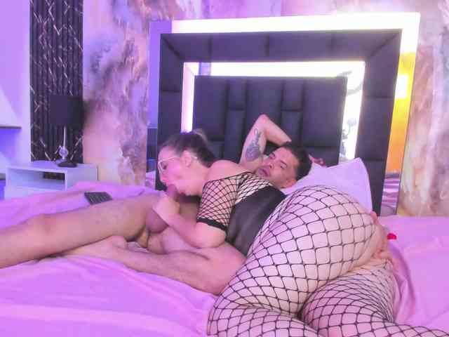Modelo: MiaAndErick