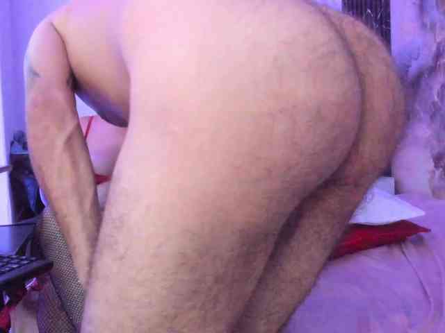 MiaAndErick webcam