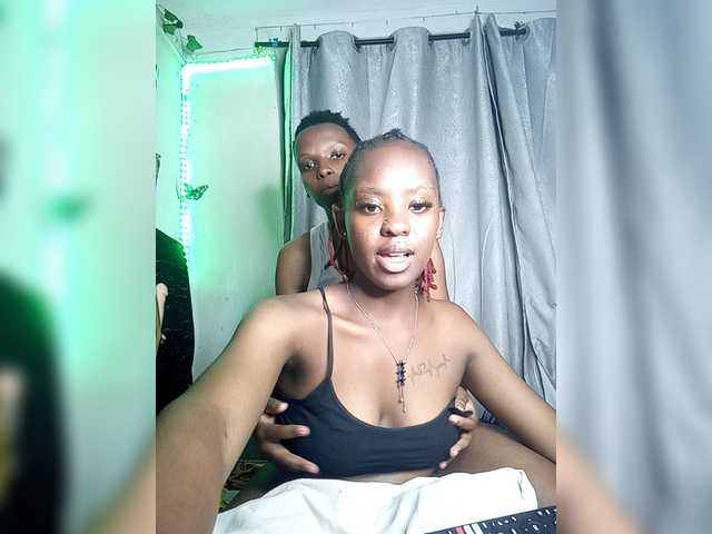 cumcouples3 live sex show