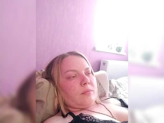 Lola071207 live cam on BongaCams