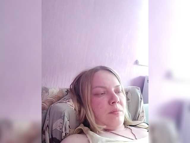 Lola071207 live cam on BongaCams