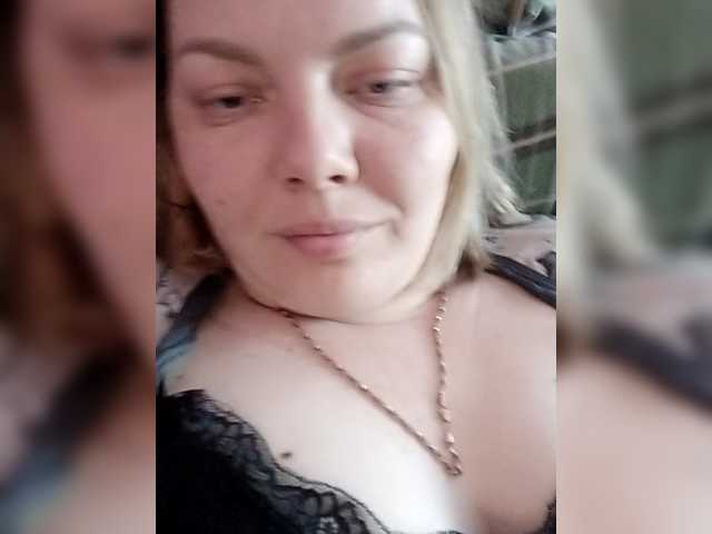 Lola071207 live cam on BongaCams