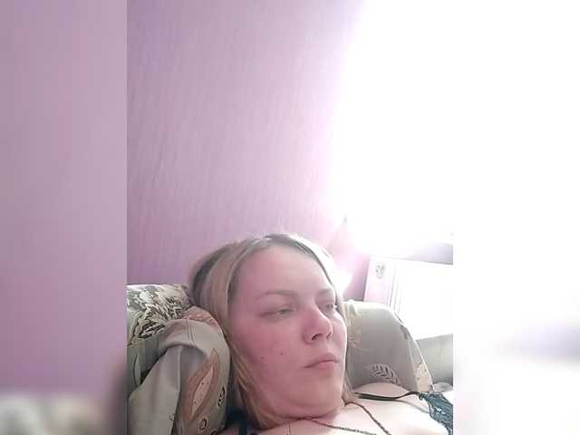 Lola071207 live cam on BongaCams