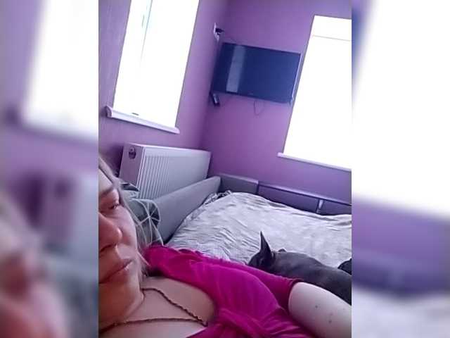 Lola071207 live cam on BongaCams