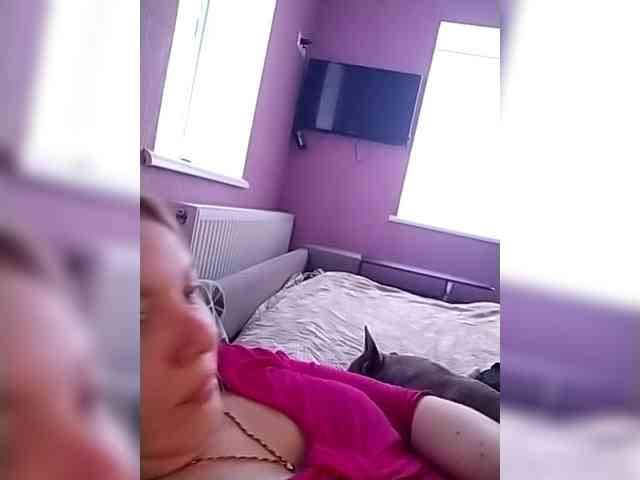 Lola071207 webcam
