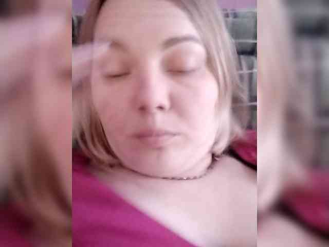 Lola071207 Live Webcam on BongaCams