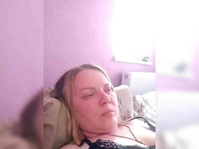 Lola071207 webcam