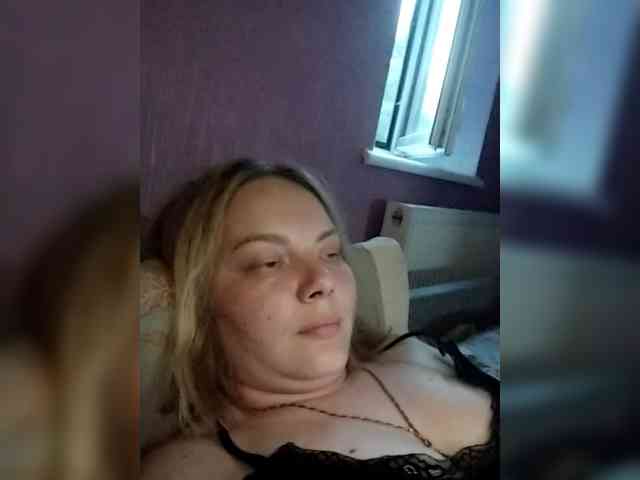 Lola071207 webcam