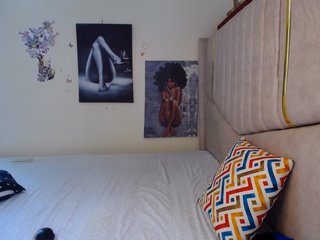 KittyKissess03