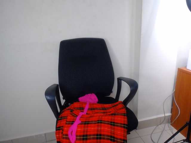KittyKissess02 live cam on BongaCams