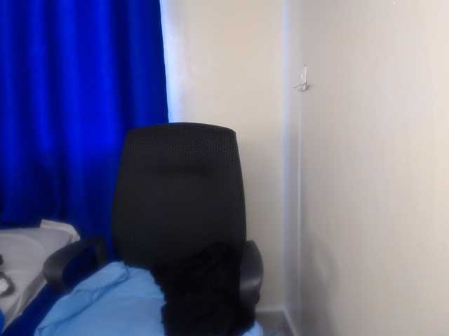 KittyKissess02