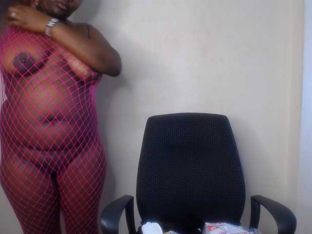 KittyKissess02