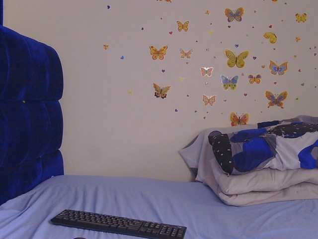 KittyKissess02 live cam on BongaCams