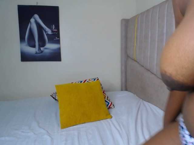 KittyKissess02