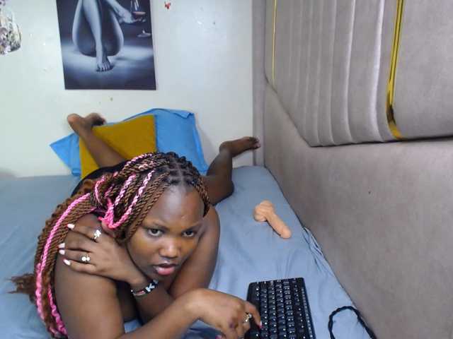 KittyKissess03