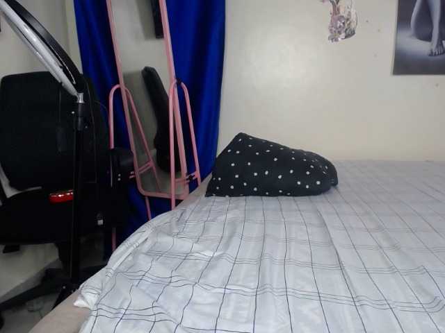 KittyKissess03